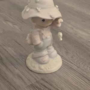 PRECIOUS MOMENTS- "MY LOVE WILL NEVER LET YOU GO"-(#103497) (YEAR:1986)